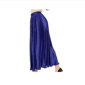 American Apparel Accordion Pleat Maxi Skirt